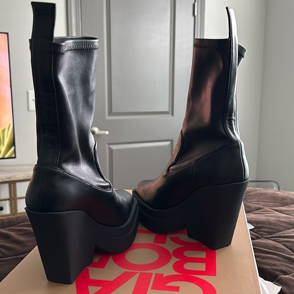 COPY - Giaborghini - Picture 2 of 3